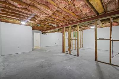 556 Roxbury Drive, Riverdale, GA 30274 - Photo 23