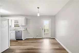 203 Terrier Dr, Calhoun, GA 30701 - Photo 11