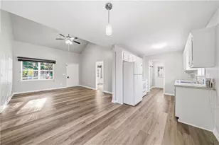 203 Terrier Dr, Calhoun, GA 30701 - Photo 9