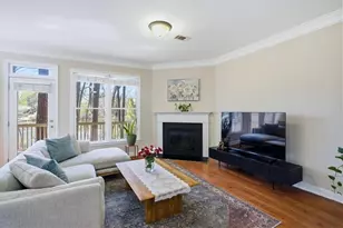 1686 Oakbrook Lake Dr, Norcross, GA 30093 - Photo 15