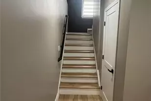 738 Prince Pl, Atlanta, GA 30318 - Photo 3