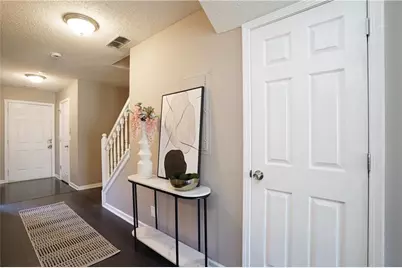 5338 Creekview Lane, Morrow, GA 30260 - Photo 5