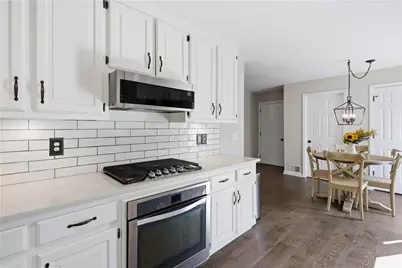 290 Oakmere Drive, Alpharetta, GA 30009 - Photo 15