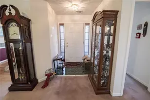 1585 Snow Hill Dr, Lawrenceville, GA 30045 - Photo 9