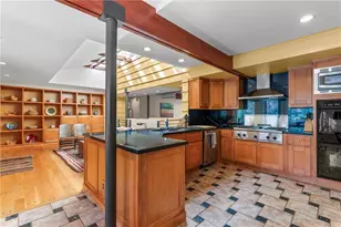 374 Londonberry Rd, Atlanta, GA 30327 - Photo 23