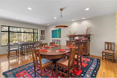 374 Londonberry Road, Atlanta, GA 30327 - Photo 11