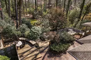 374 Londonberry Rd, Atlanta, GA 30327 - Photo 79