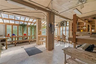 374 Londonberry Rd, Atlanta, GA 30327 - Photo 57