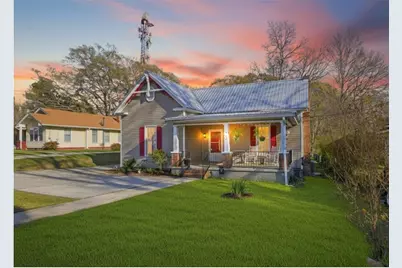 171 NE Broad Street, Fairburn, GA 30213 - Photo 1