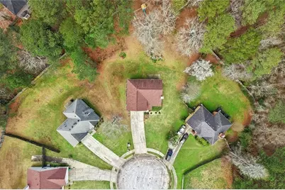 2100 Green Tree Court, Lithonia, GA 30058 - Photo 3