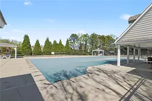 1672 Evanston Cir, Marietta, GA 30062 - Photo 29