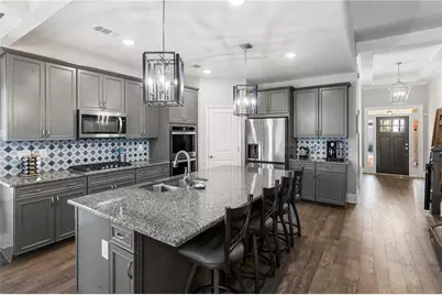 542 Bray Street, Woodstock, GA 30188 - Photo 3