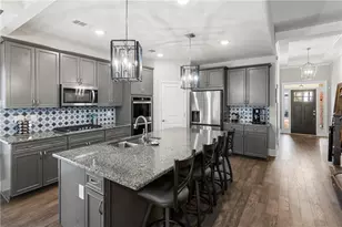 542 Bray St, Woodstock, GA 30188 - Photo 3