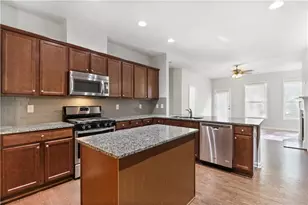 5090 Breezewood Cir, Alpharetta, GA 30004 - Photo 7