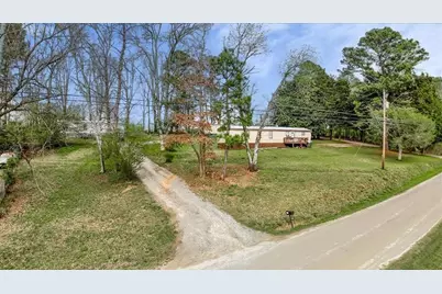 217 Robin Rd Road, Jasper, GA 30143 - Photo 3