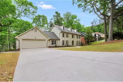 2958 Cravey Drive, Atlanta, GA 30345 - Photo 49