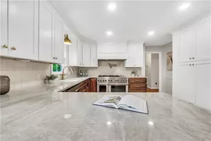 2958 Cravey Dr, Atlanta, GA 30345 - Photo 13