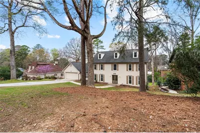 2958 Cravey Drive, Atlanta, GA 30345 - Photo 53