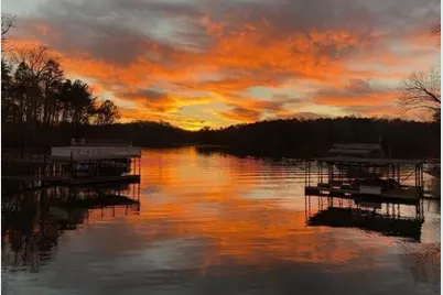 9155 Bay Pointe Drive, Gainesville, GA 30506 - Photo 3