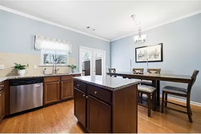 1649 Liberty Parkway NW, Atlanta, GA 30318 - Photo 19