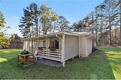 390 Dot Drive, Atlanta, GA 30349 - Photo 23