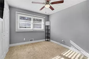 390 Dot Dr, Atlanta, GA 30349 - Photo 17