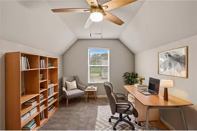 122 W Lexington Avenue, Griffin, GA 30223 - Photo 3