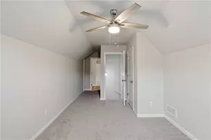 122 W Lexington Ave, Griffin, GA 30223 - Photo 21