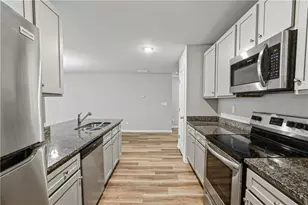 122 W Lexington Ave, Griffin, GA 30223 - Photo 7