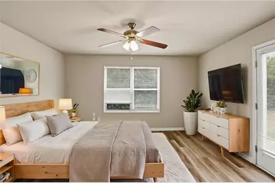 122 W Lexington Avenue, Griffin, GA 30223 - Photo 5