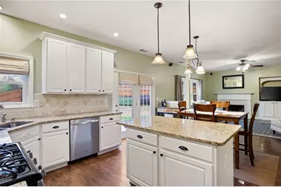 2645 Butler Bridge Way NW, Kennesaw, GA 30152 - Photo 9