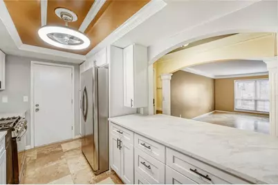 6851 Roswell Road #M13, Atlanta, GA 30328 - Photo 13