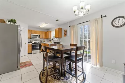 4237 Chestnut Lake Avenue, Lithonia, GA 30038 - Photo 7