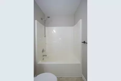 585 Chapel Walk Lane, Lawrenceville, GA 30045 - Photo 15