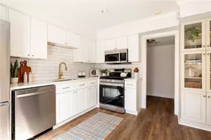 20 Stratford Hall Pl NE, Atlanta, GA 30342 - Photo 13