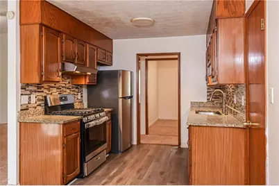 10164 Wooten Road, Roswell, GA 30076 - Photo 3