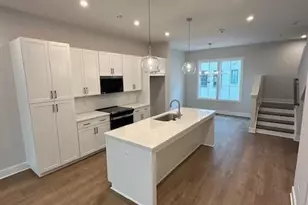 991 Bibbs Circle NW, Atlanta, GA 30318 - Photo 3