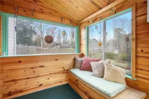 2404 Rhine Ct, Lawrenceville, GA 30043 - Photo 37