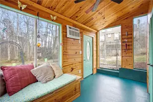 2404 Rhine Ct, Lawrenceville, GA 30043 - Photo 35