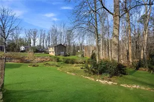 2404 Rhine Ct, Lawrenceville, GA 30043 - Photo 45