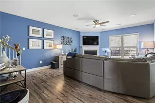 165 Calverton Ln, Tyrone, GA 30290 - Photo 7