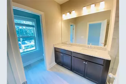 1815 Hislop Lane #8, Atlanta, GA 30345 - Photo 19