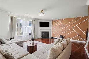 1406 Stone Ridge Ct, Hampton, GA 30228 - Photo 5