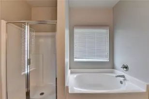 122 Moriah Woods Dr, Auburn, GA 30011 - Photo 27