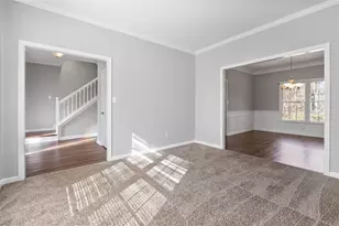 680 Somerset Vale Dr, Lawrenceville, GA 30044 - Photo 3