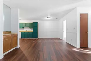 7632 Tara Rd, Jonesboro, GA 30236 - Photo 9