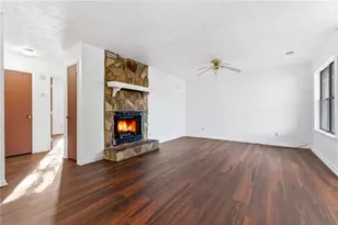 7632 Tara Rd, Jonesboro, GA 30236 - Photo 5