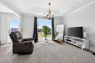 1302 River Mist Cir, Jefferson, GA 30549 - Photo 11