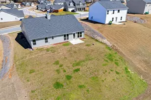 1302 River Mist Cir, Jefferson, GA 30549 - Photo 33