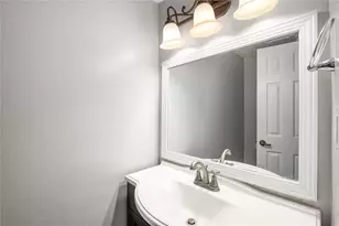 207 Antebellum Ct, Riverdale, GA 30274 - Photo 9